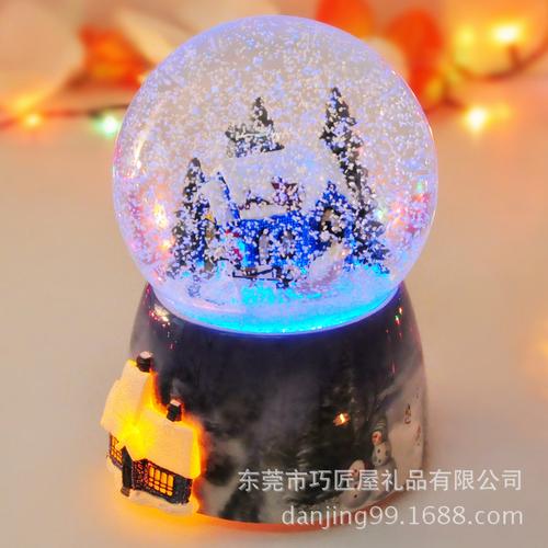 礼品水晶球,礼品水晶球里的液体有毒吗,水晶球的原理是什么?