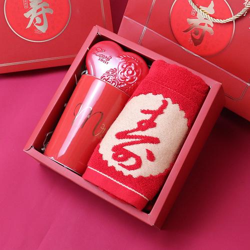 老婆60岁生日送什么,老婆60岁生日送什么礼物,老人六十岁大寿,送什么礼物合适?