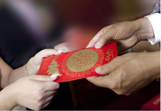 老婆怀孕了送点什么给她,老婆怀孕了送点什么给她好,女儿生育妈妈要送多少红包?