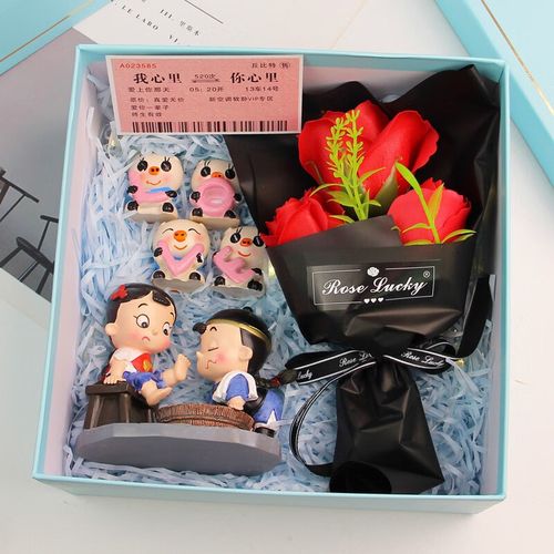 老婆送老公什么七夕礼物呢，老婆送老公什么七夕礼物呢图片，老婆送老公什么七夕礼物呢