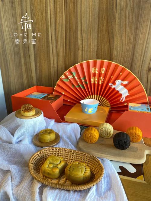 中秋月饼礼品,中秋月饼礼品盒图案,男生送月饼给女生代表什么?