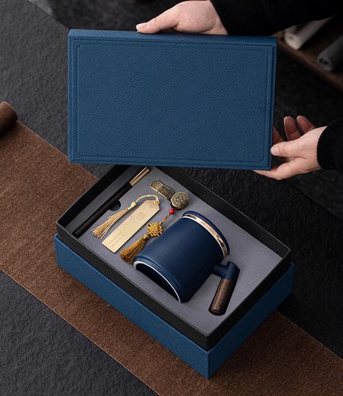 送老师什么茶具,送老师什么茶具合适,送老师的礼物最好是什么?