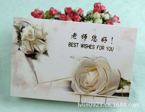 给老师礼物上面写什么,,老师生日送什么礼物,贺卡里文字写什么?急~~~?
