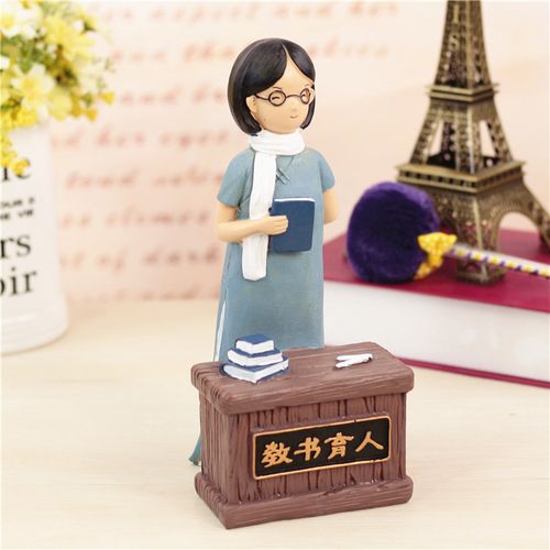 一般送老师送什么好,一般送老师送什么好呢,请问实习护士给带教老师买什么礼物好些,有时她请我吃饭,快出科室了说什么话比较好?谢谢?