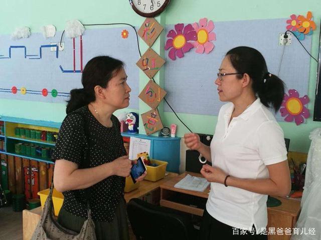 传统女性老师送什么,,想给幼儿园老师送礼,如何说客套话?