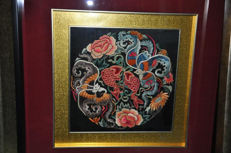 北京京绣礼品,北京京绣礼品有哪些,从北京带什么礼物送朋友最好?