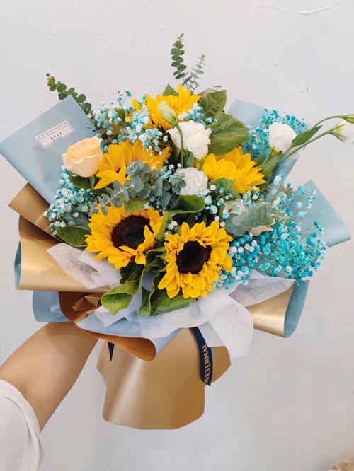 教师节送给男老师什么花，教师节给男教师送什么花，教师节送给男老师什么花