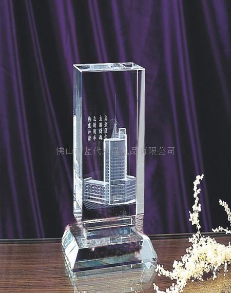 广州水晶商务礼品，广州水晶店，怎么赠送水晶给好友？