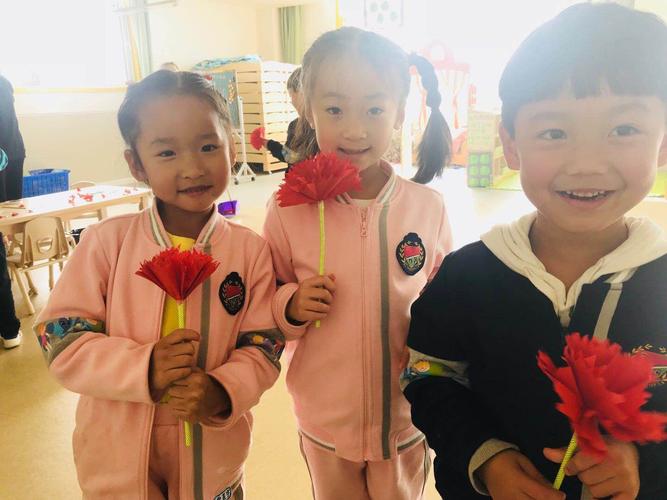 重阳节送什么礼物给老师最好,重阳节送什么礼物给老师最好呢,重阳节可以送郁金香吗?