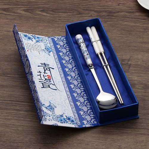 青花瓷礼品套装价格,青花瓷礼品套装价格表,青花瓷直播app?