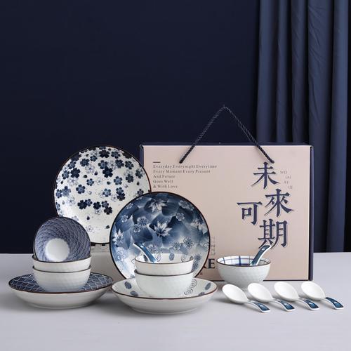 高端陶瓷礼品，高端陶瓷礼品有哪些，想送高档瓷器类的礼品给朋友，有什么推荐？