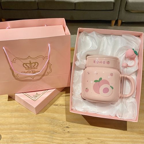 2000左右礼品推荐，2000左右的礼品推荐，第一次送女朋友生日礼物送什么好啊？价格大概在1000-2000左右！求各位大神？