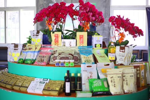 产品推介会小礼品，产品推介会礼品多多,惊喜不断，农村实用促销礼品有哪些？
