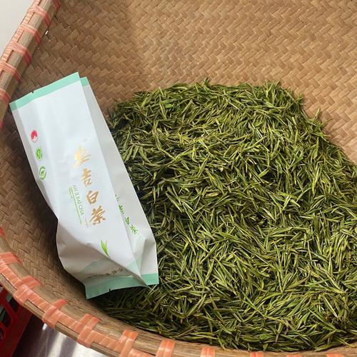 白茶礼品定制，白茶礼品定制图片，送白茶代表什么？