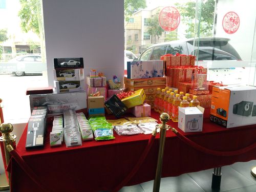 汽车礼品介绍，汽车礼品介绍文案，理想提车赠送哪些礼品？