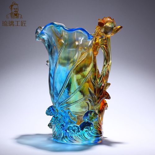 定做琉璃礼品，定做琉璃礼品盒多少钱，什么叫琉璃，是怎么制作的？