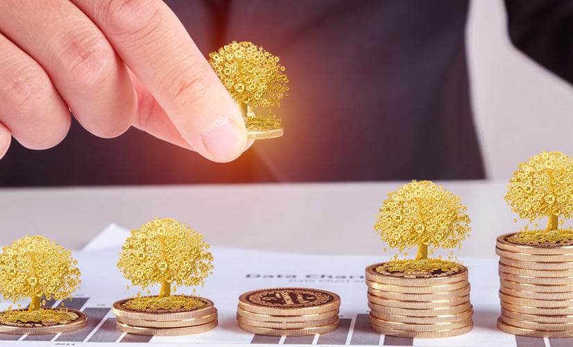 金融方面礼品，，学的是金融。请问临行前我送她点什么礼物比较好呢？