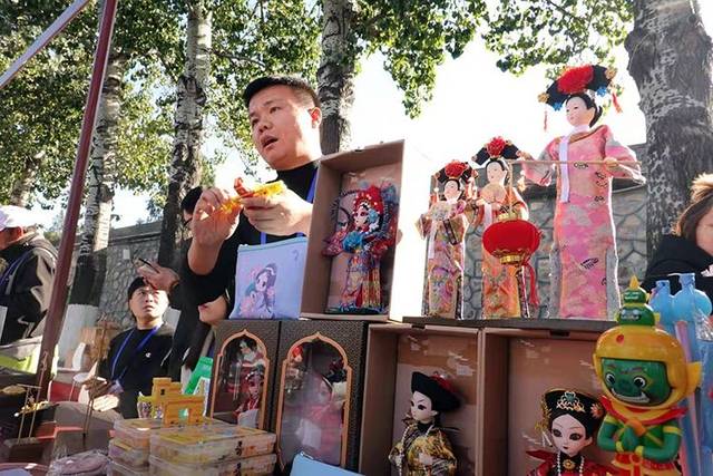 北京哪个地方买礼品，，北京去哪买衣服好看又便宜呢？