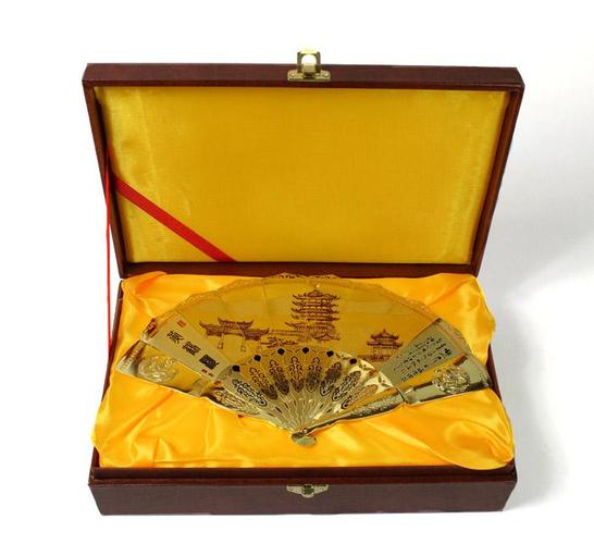 武汉有名礼品,武汉有名礼品公司,扬州朋友到武汉玩送什么礼品?