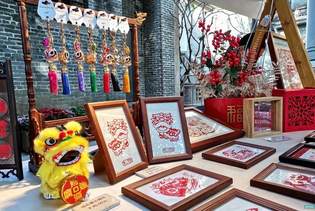 佛山送人的礼品，，去佛山旅游适合带的礼物？
