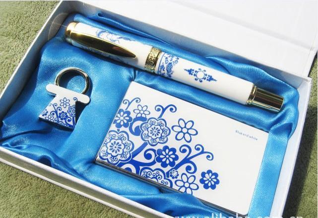 青花瓷有什么特色礼品，青花瓷有什么特色礼品吗，淄博特色礼品？