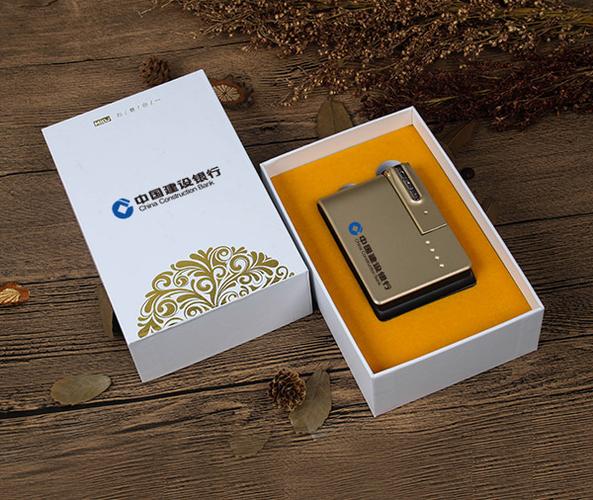 银行一般送什么小礼品，银行一般送什么小礼品比较好，什么银行卡有送东西？