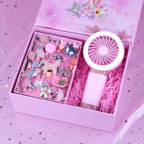 小孩一般喜欢什么看礼品，小孩一般喜欢什么看礼品呢，小孩一般喜欢什么看礼品