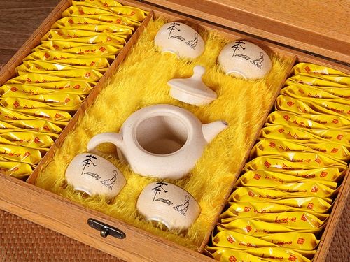 茶叶和什么在一起搭配礼品,,茶叶店活动礼品送什么吸引人?