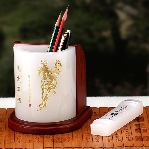 福建订制礼品企业,福建订制礼品企业有哪些,笔筒批发生产厂家?