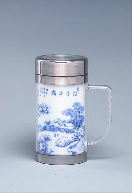 湖北陶瓷礼品杯,湖北陶瓷礼品杯生产厂家,云雾栀子青古茗普通杯和书法杯什么区别?