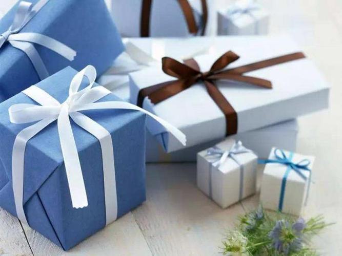 性价比差的礼品,,送礼物一定要送性价比低的