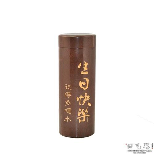 经典礼品字体设计,经典礼品字体设计图片,姐姐送弟弟礼物刻什么字好?