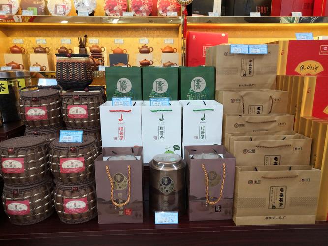 茶叶礼品盒陈列,茶叶礼品盒陈列图片,名烟名酒如何做到最佳的陈列?