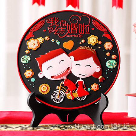 表弟结婚送什么礼物好,表弟结婚送什么礼物好呢,我哥哥过几天要结婚我是他弟弟我该送什么礼物给他好呢?