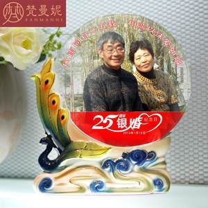 银婚纪念送什么礼物,,如何庆祝银婚?