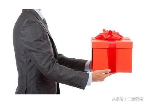 职场赠送的礼品禁忌，职场赠送的礼品禁忌有哪些，给领导往单位送礼怎么送？