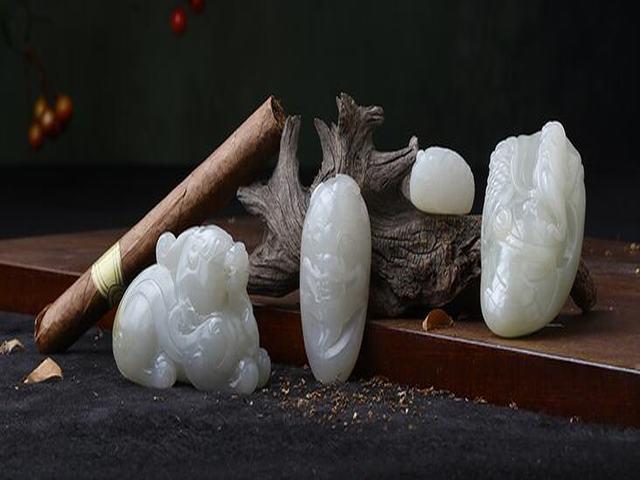 中国人对礼品,中国人对礼品的过度包装,奢侈,价格,中国人为什么喜欢玉?