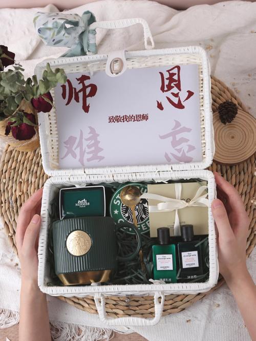 送导员什么礼物好,送导员什么礼物好呢,给导员送礼送什么?
