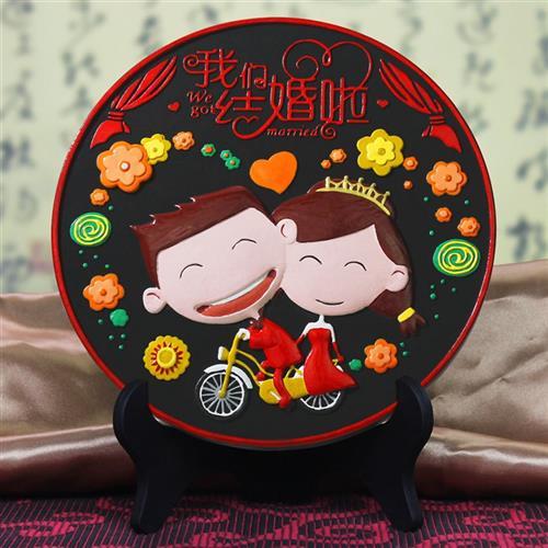 好朋友结婚送什么礼物最好,好朋友结婚送什么礼物最好女生,同学结婚,送什么礼物好呢?送一套旗袍嫁衣合适吗?