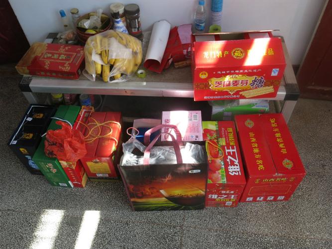 去拜访亲戚带什么礼物,去拜访亲戚带什么礼物好,拜访亲人,带东西和不带东西的区别?