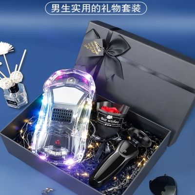 三十岁男人送什么礼物,三十岁男人送什么礼物好,30岁男人礼物?