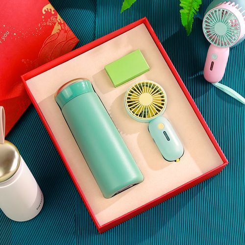 夏天最好送的礼品,夏天送什么赠品最好,一年四季送女孩子的礼物?