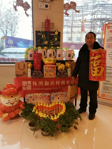 银行进门礼品照片,银行进门礼品照片真实,平安银行储蓄卡开卡有礼品吗?