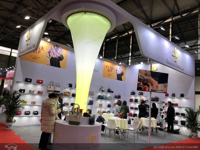 2020国际礼品展会时间,,服装展销会地址?
