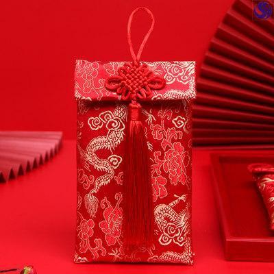 过年礼品500元,过年500元左右的礼品,女朋友发500元红包啥意思?