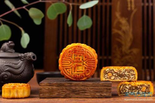 中秋节邮寄礼品,中秋节邮寄礼品给客户如何发信息,中秋节怎样快速邮递月饼回家?