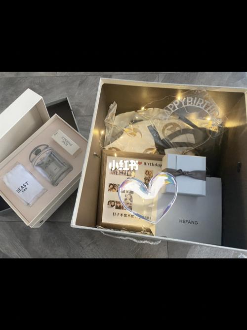头一次见面送什么礼物，头一次见面送什么礼物好呢给女生，头一次见面送什么礼物