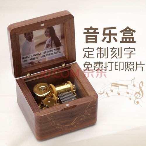 送给男生什么礼物比较好,女生送给男生什么礼物比较好,一个喜欢音乐的男生,送什么样子的礼物比较好?
