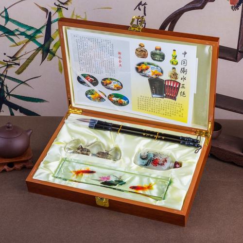 太仓高端商务礼品,太仓高端礼品定制,苏州哪些特产可以送人的?
