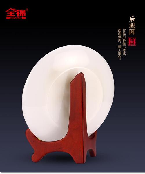 工艺礼品新闻类，工艺礼品新闻类有哪些，珠宝店下乡宣传文案？